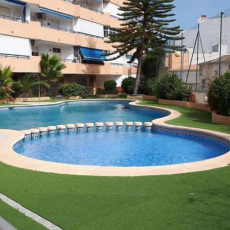 טורבייחה Apartament Flamingo Z Basenem מראה חיצוני תמונה