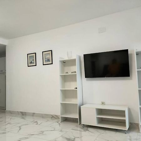 טורבייחה Apartament Flamingo Z Basenem מראה חיצוני תמונה