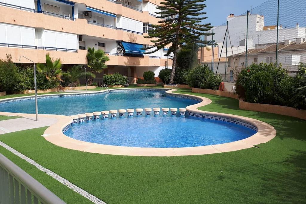 טורבייחה Apartament Flamingo Z Basenem מראה חיצוני תמונה