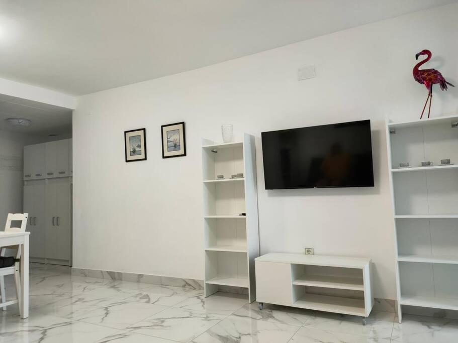 טורבייחה Apartament Flamingo Z Basenem מראה חיצוני תמונה